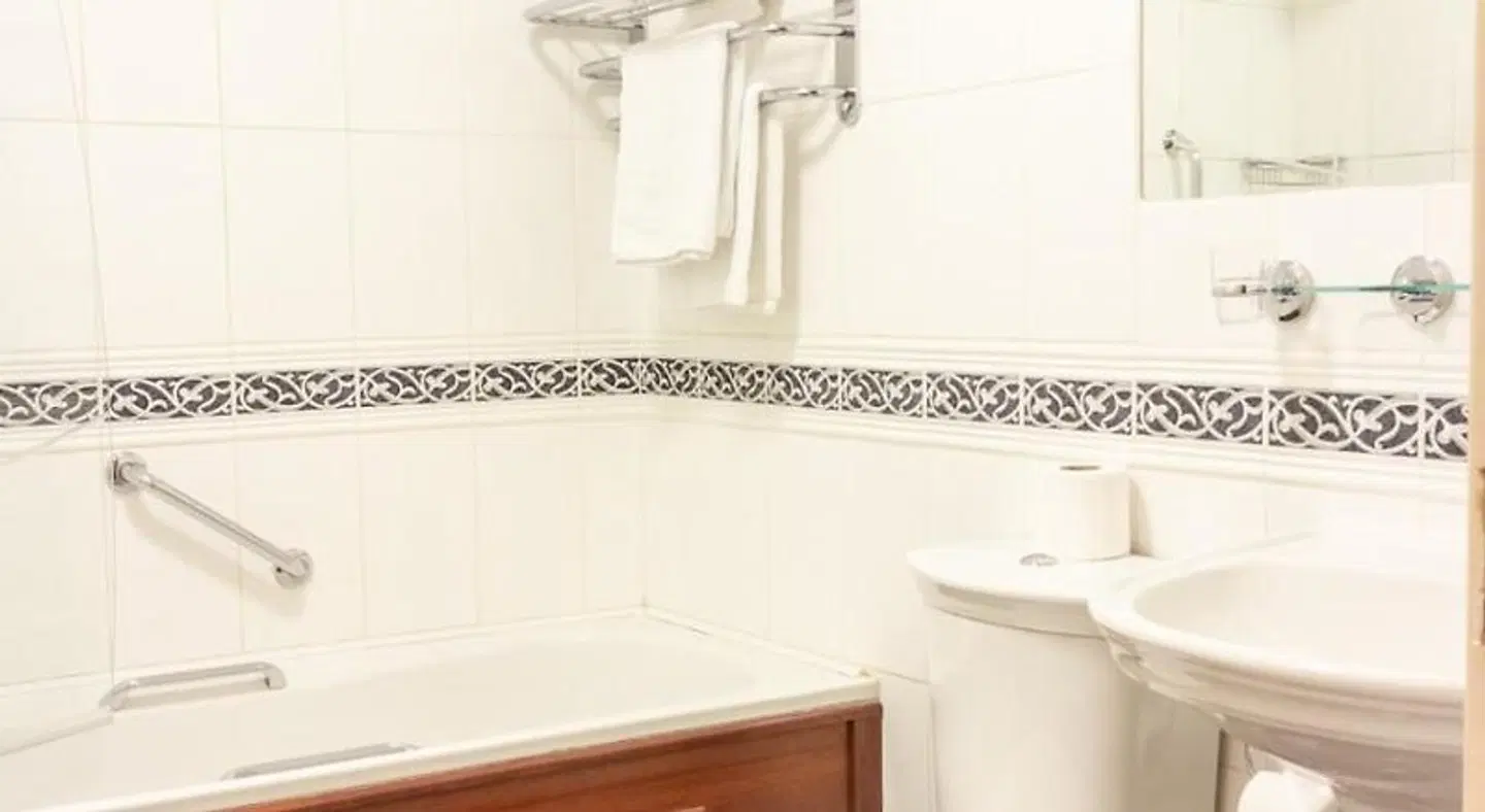 Lynhams Badezimmer