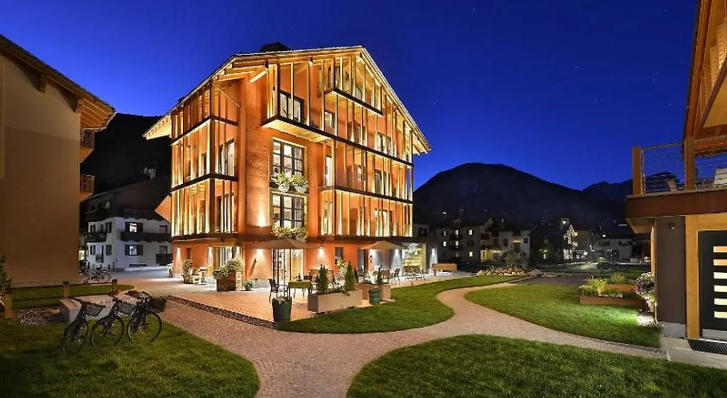 Hotel Garni Roberta EXTERIOR