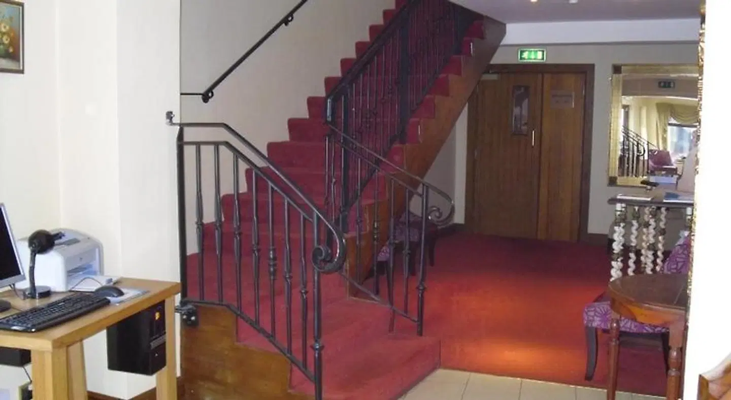 Horse & Hound Inn ROOM_EXAMPLE