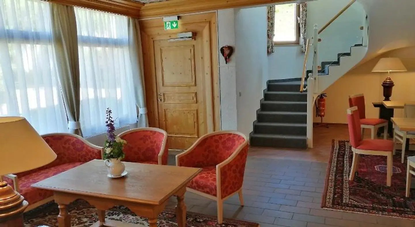 Reckenberg LOUNGE_LOBBY