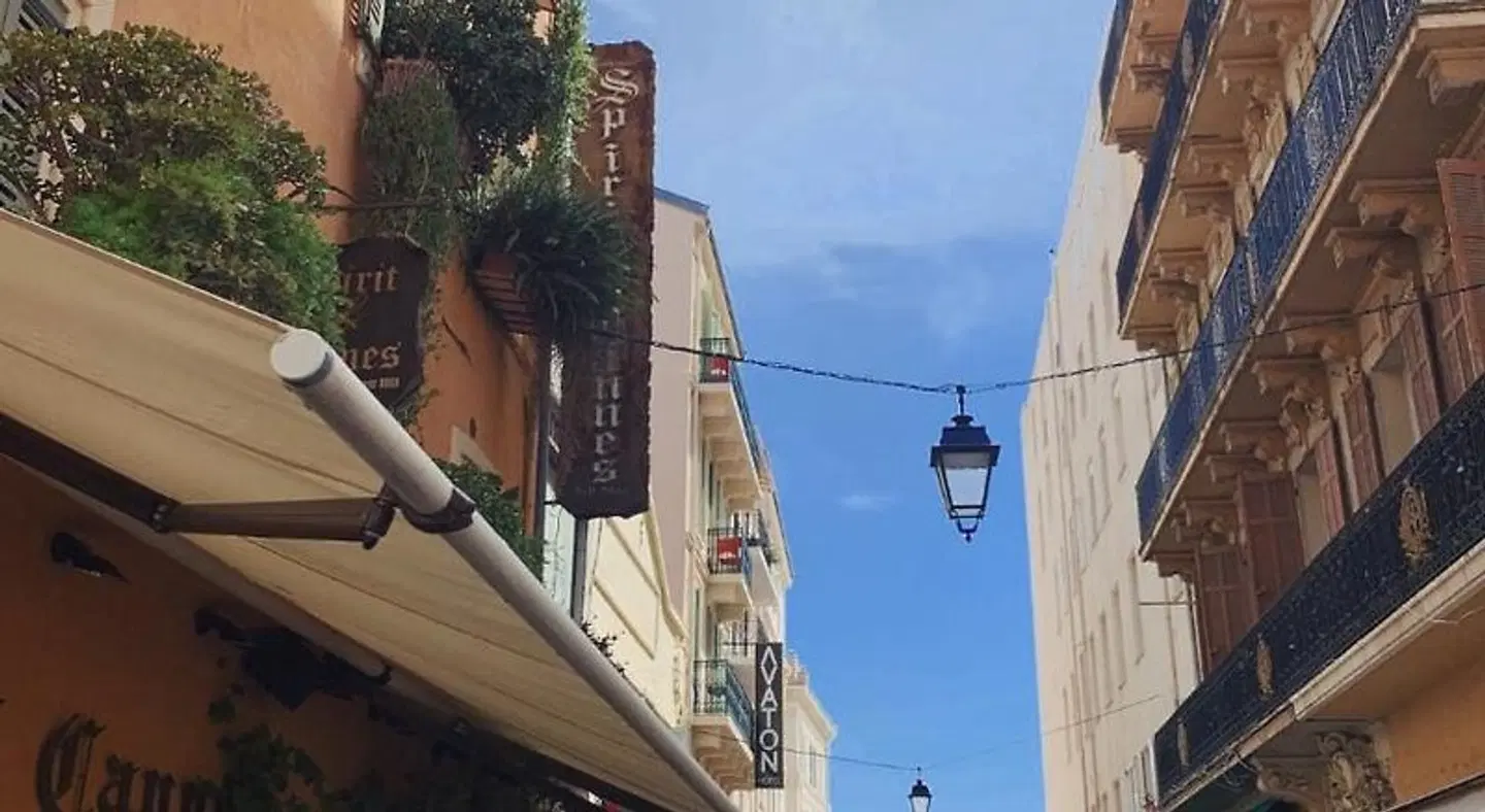 Hôtel Avaton EXTERIOR