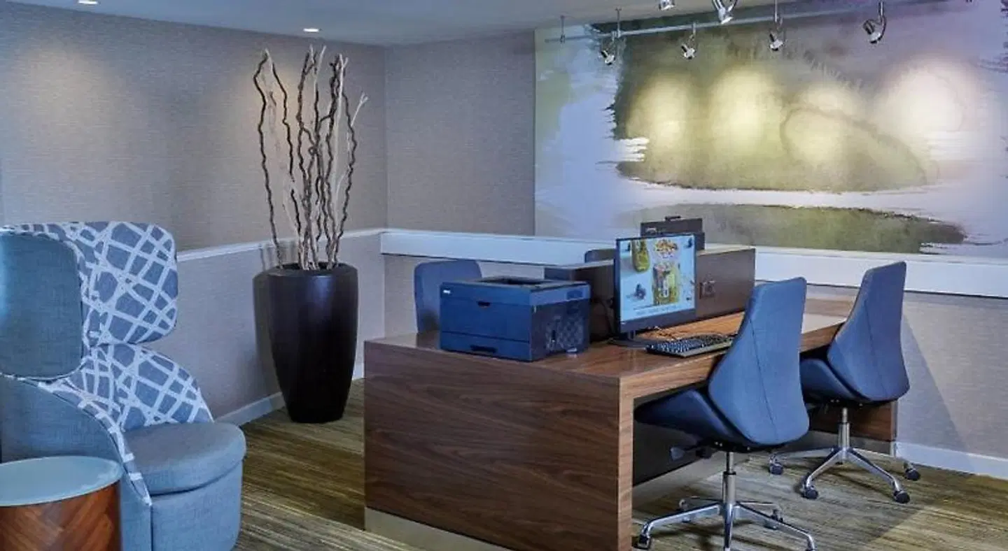 Courtyard by Marriott Indianapolis Castleton ROOM_EXAMPLE