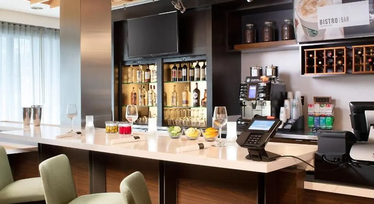 Courtyard by Marriott Dallas Plano Parkway at Preston Road Restaurant