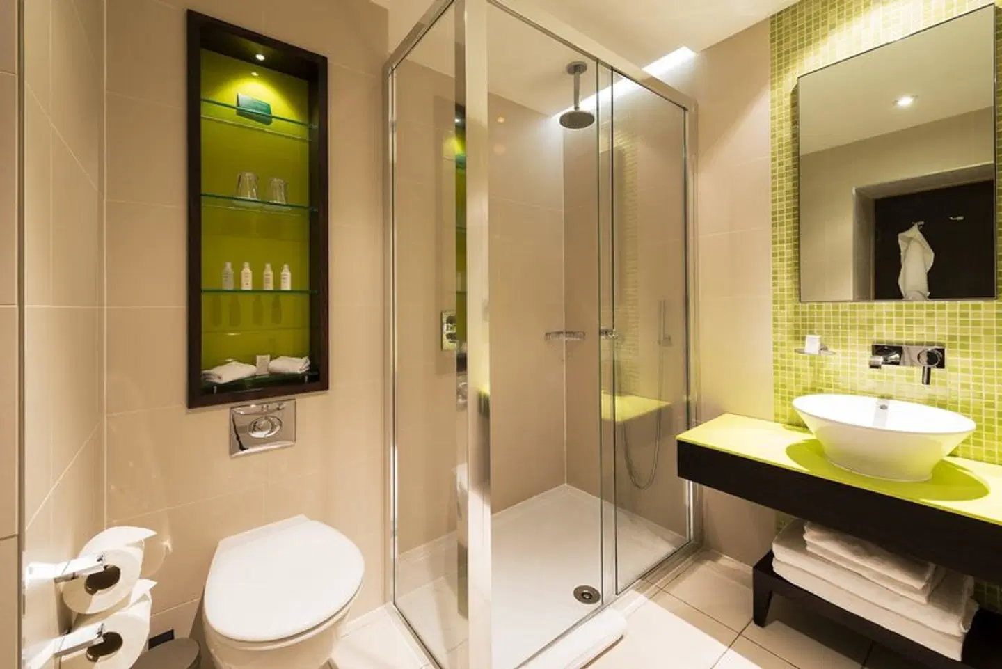 Hotel Indigo London Paddington Badezimmer