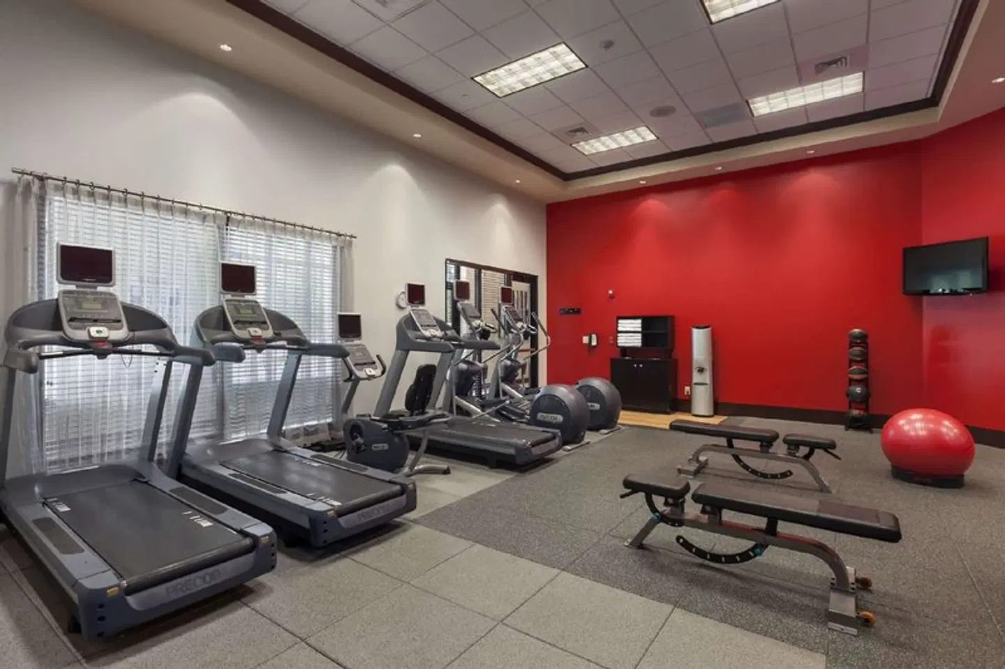 Embassy Suites by Hilton Savannah Airport SPORTS_AND_LEISURE