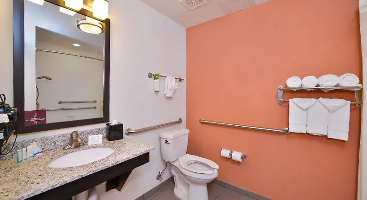 Sleep Inn & Suites Austin - Northeast Badezimmer
