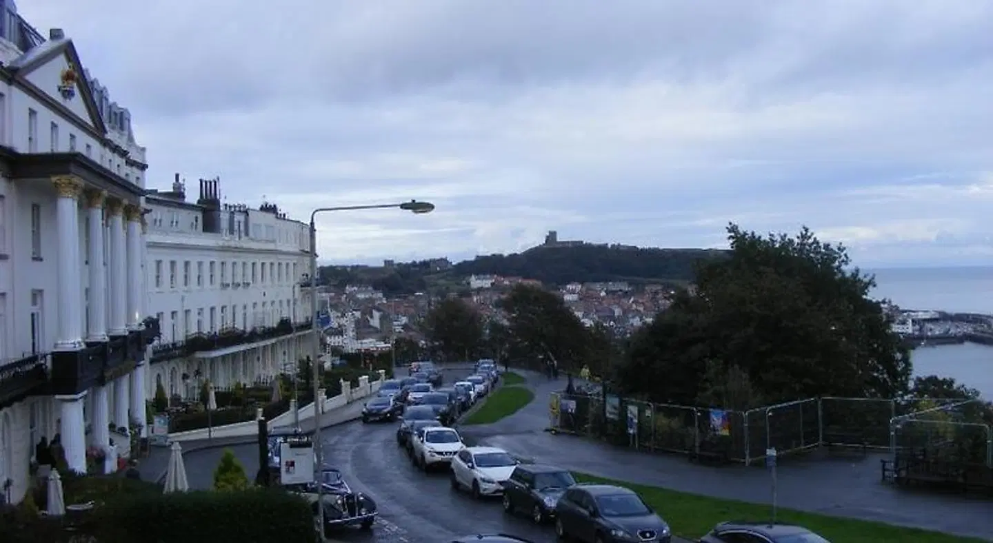 The Highlander Hotel LANDSCAPE