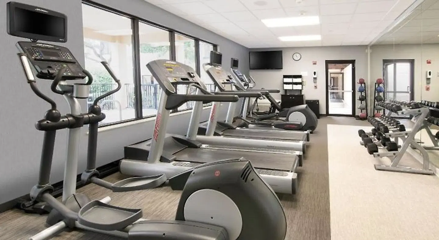 Courtyard by Marriott Dallas Plano in Legacy Park SPORTS_AND_LEISURE