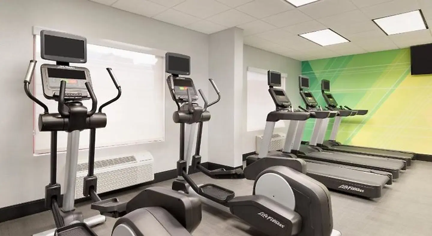 Holiday Inn Houston Intercontinental Airport SPORTS_AND_LEISURE