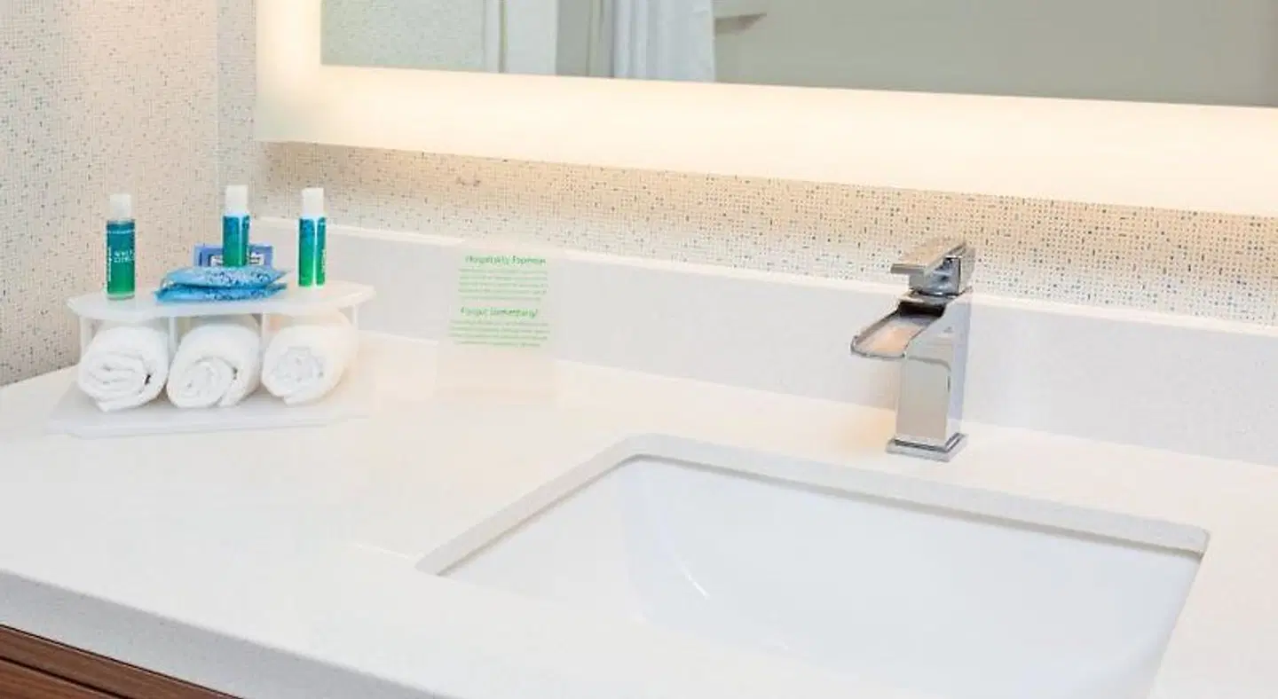 Holiday Inn Express & Suites Houston NW - Hwy 290 Cypress by IHG ROOM_EXAMPLE