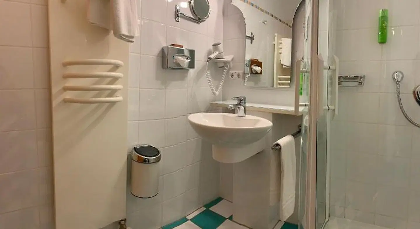 Am Torturm Badezimmer