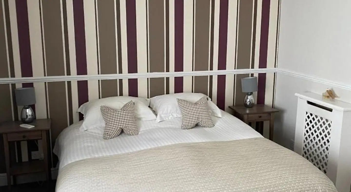 Ship Stores Guest House ROOM_EXAMPLE