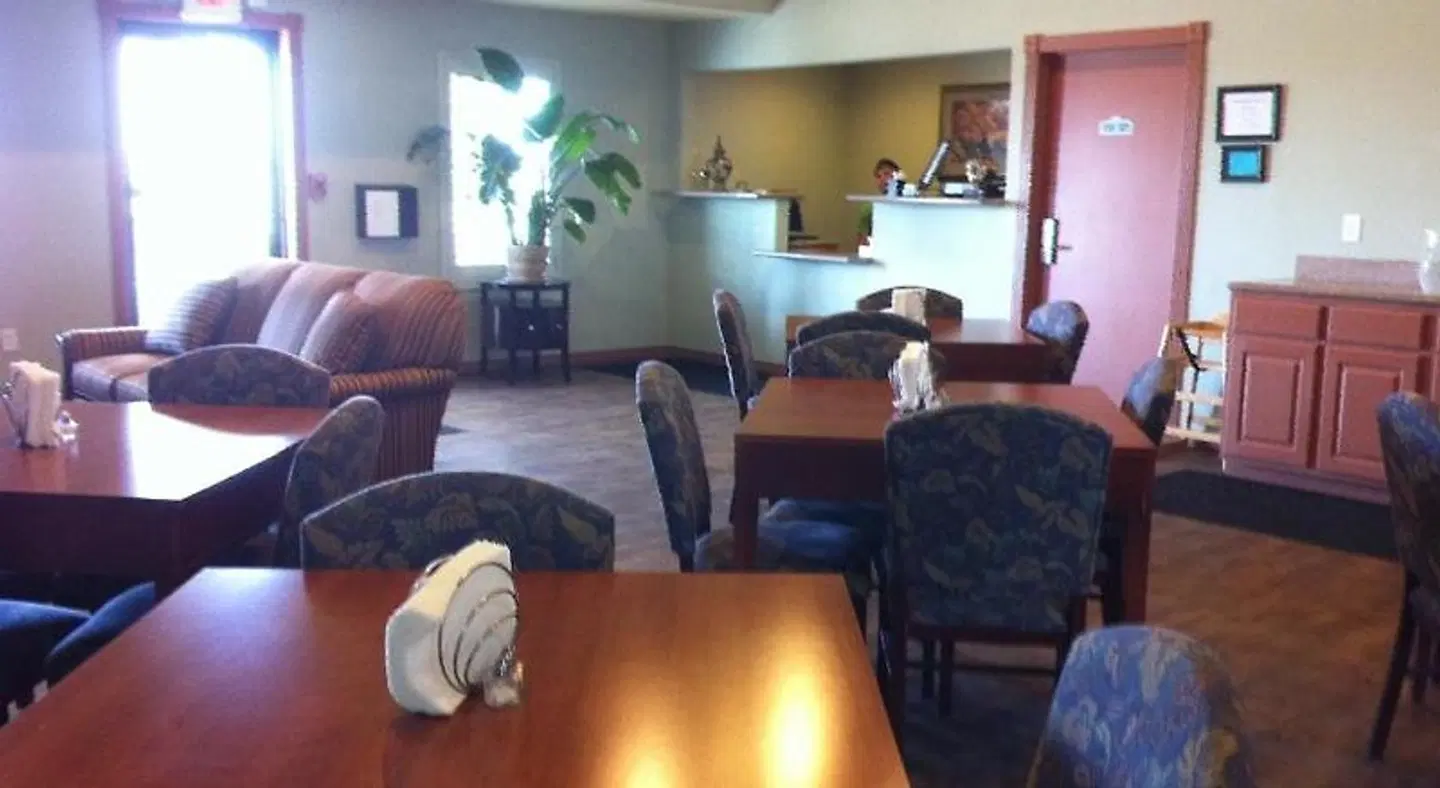 Southern Inn and Suites Yorktown LOUNGE_LOBBY
