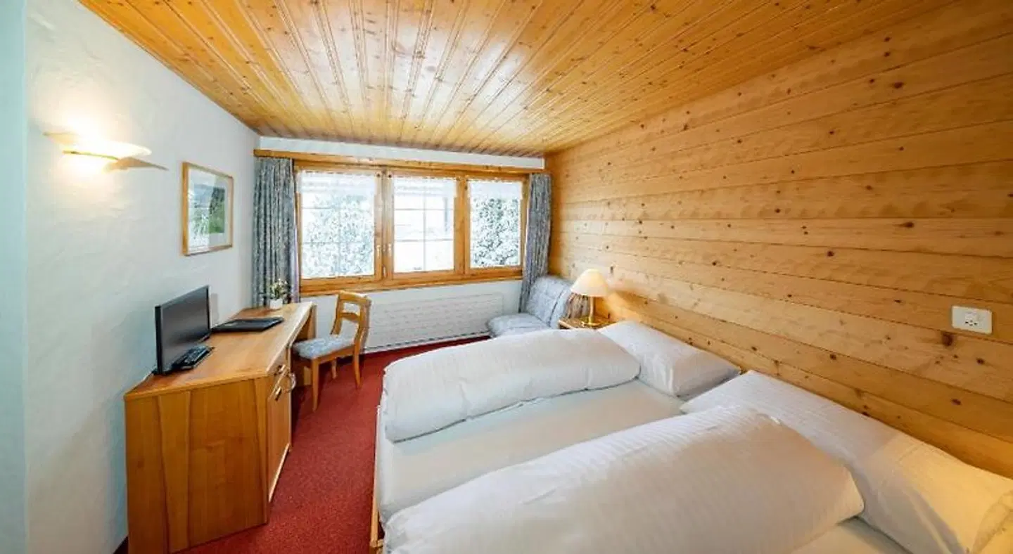 Ferien - & Seminarhotel Chäseren ROOM_EXAMPLE