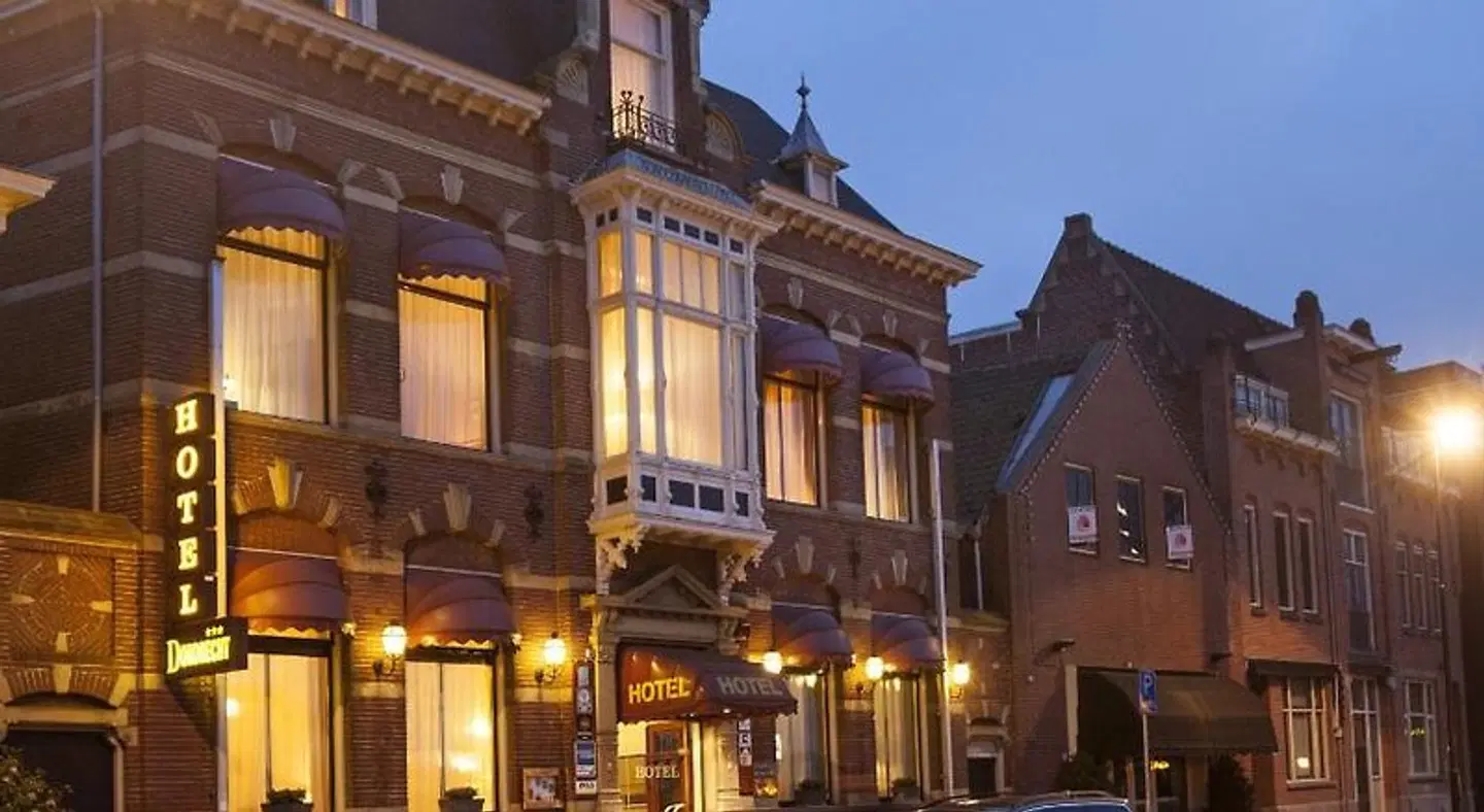 Dordrecht EXTERIOR