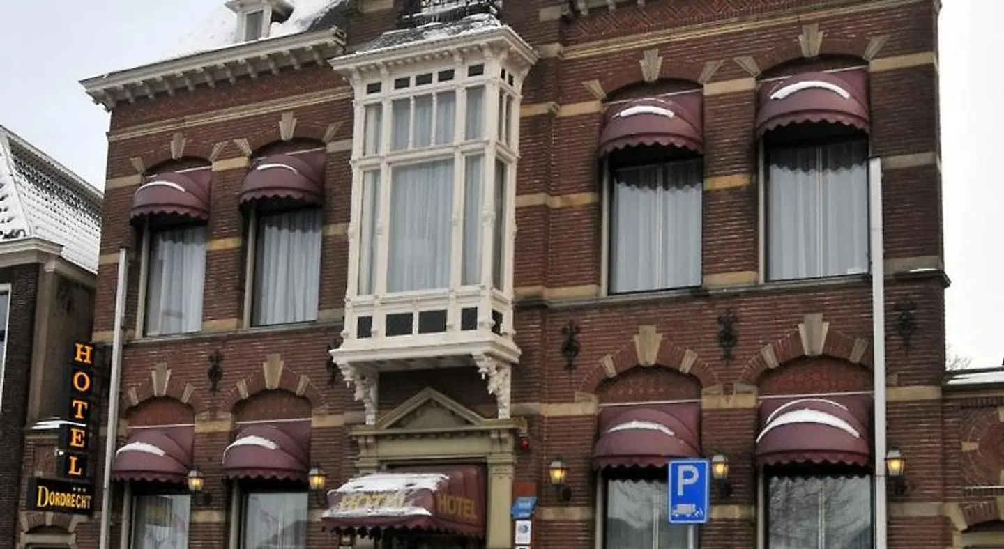 Dordrecht EXTERIOR