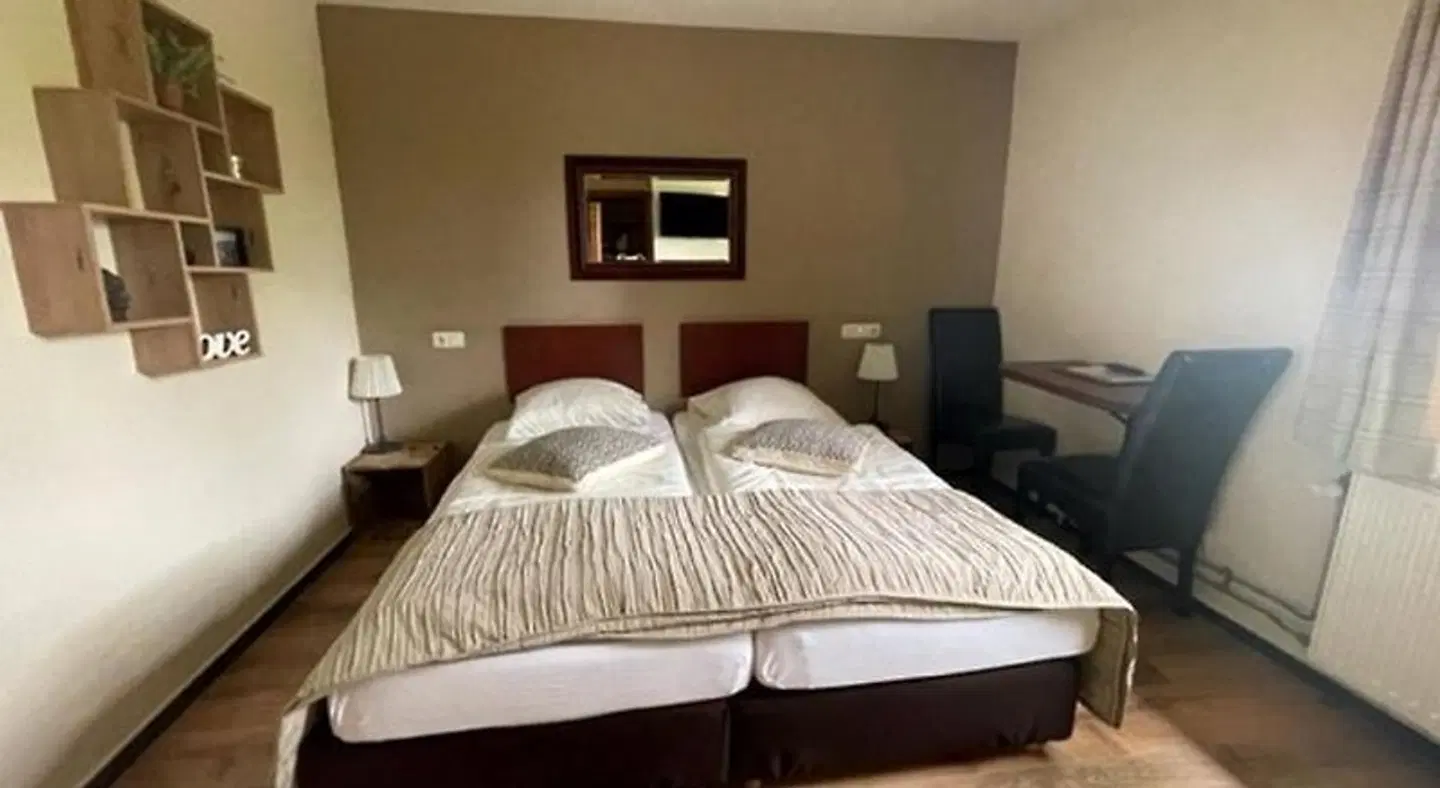 Kreutzer ROOM_EXAMPLE