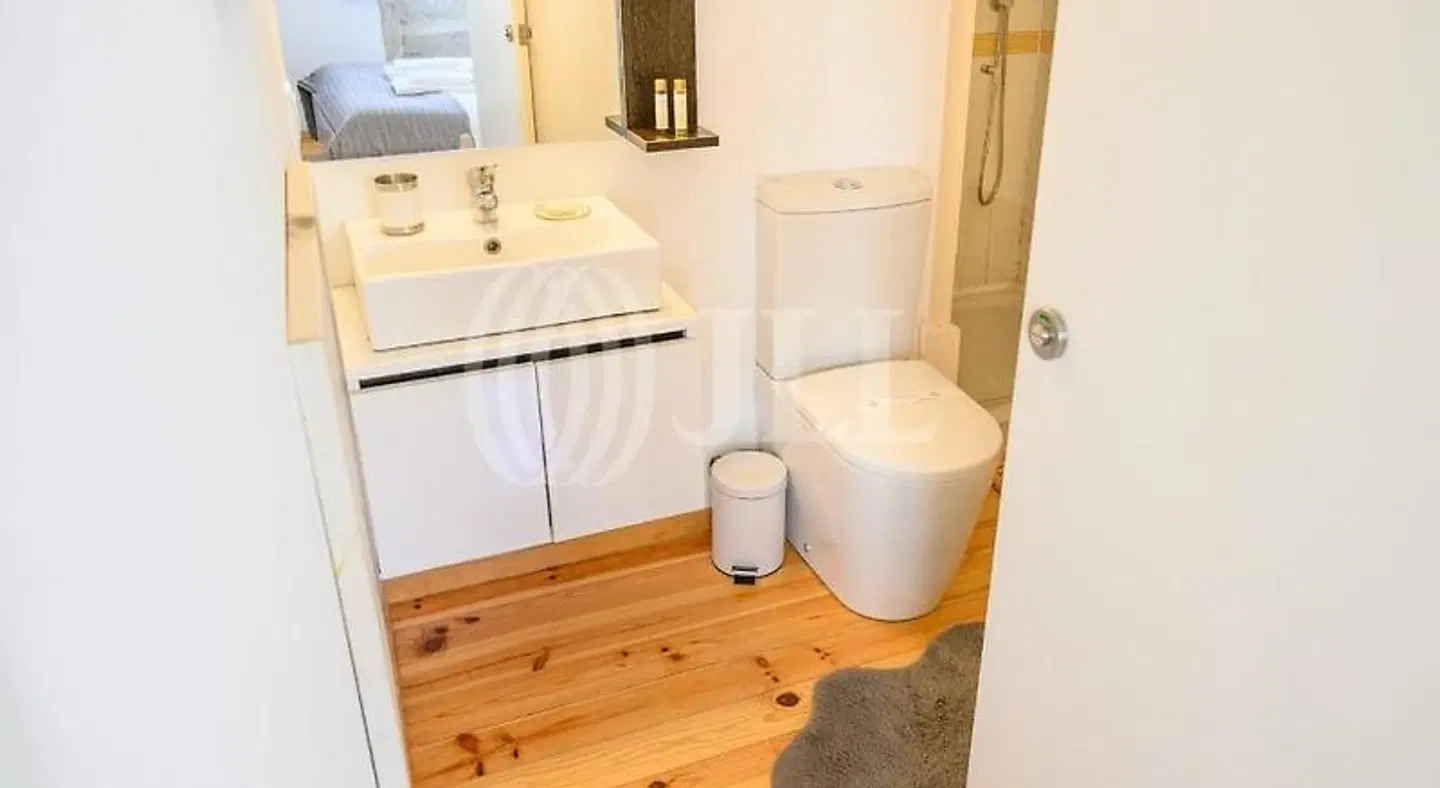 Almada Apartment Badezimmer