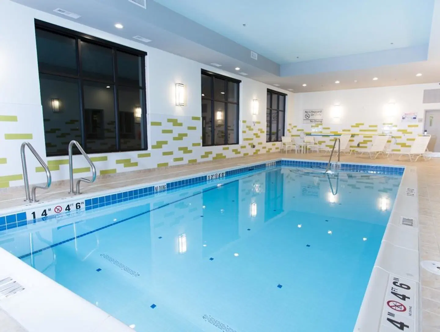 Hampton Inn by Hilton Lloydminster Hallenbad