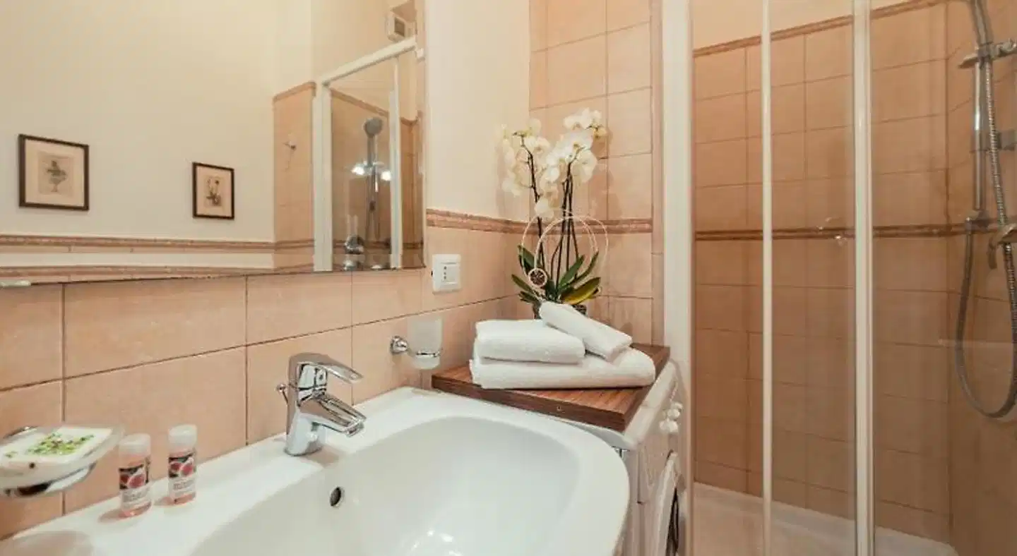 Antonella Apartment Badezimmer