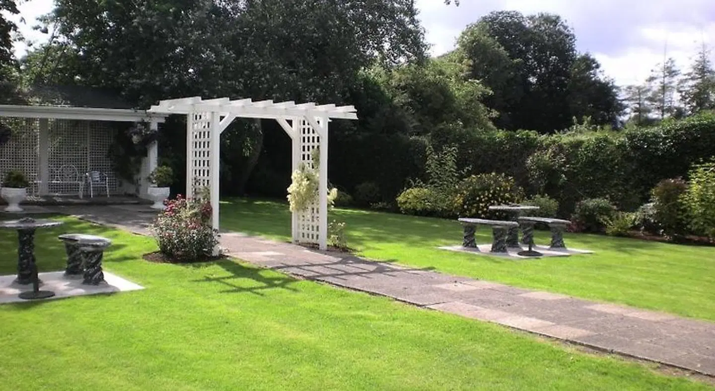 Templemore Arms Hotel Garten