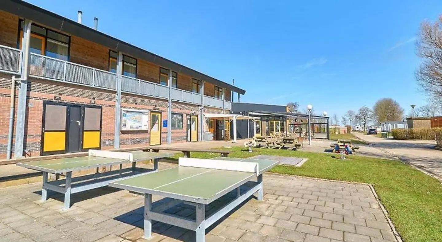 Tussen de Diepen EXTERIOR