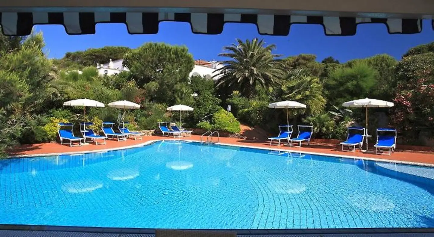 Hotel Antares OUTDOOR_POOL