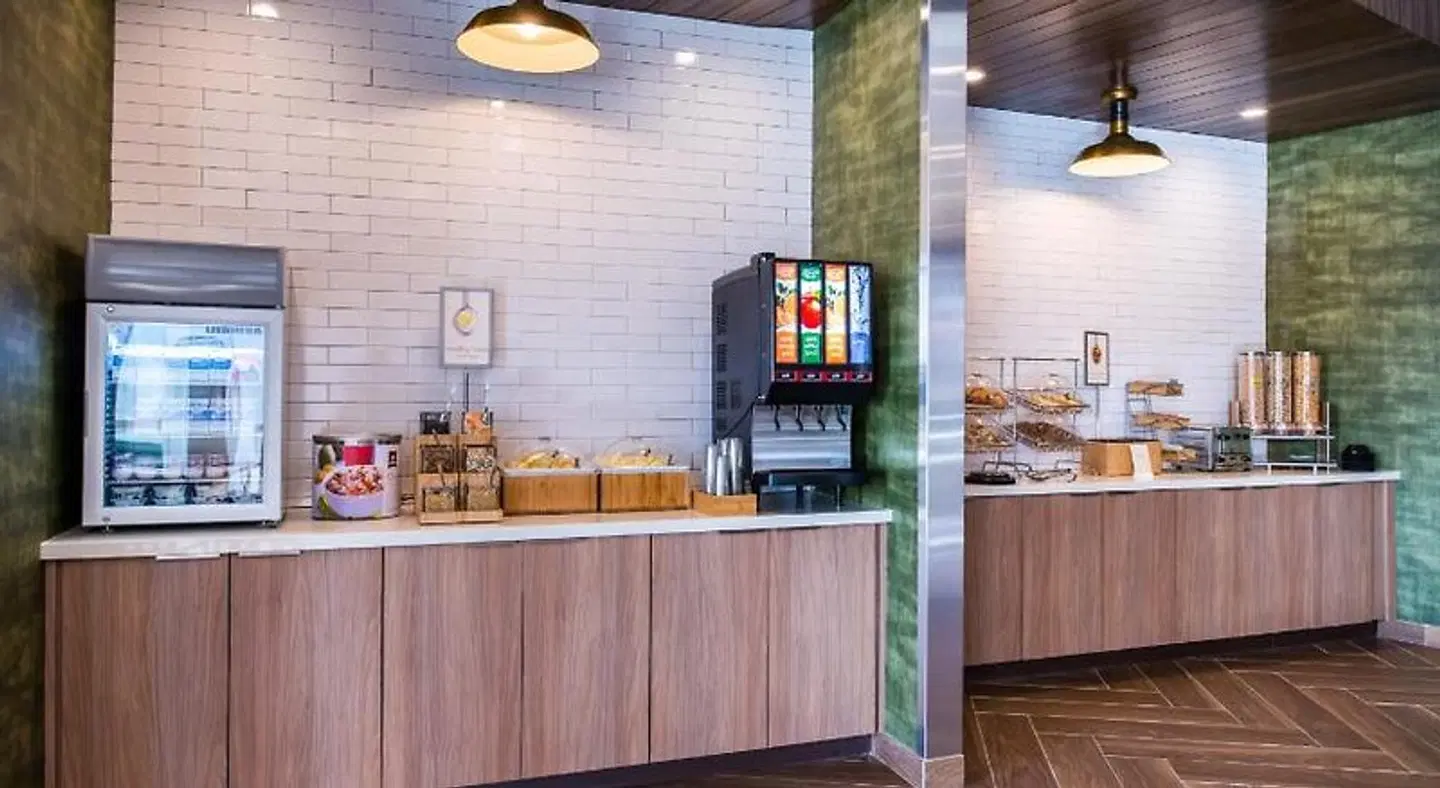 Fairfield by Marriott Inn & Suites Fort Worth Southwest at Cityview Restaurant
