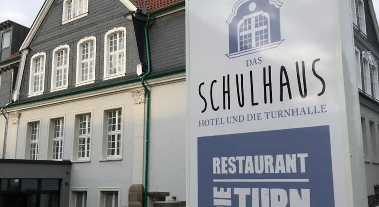 Schulhaus Hotel EXTERIOR