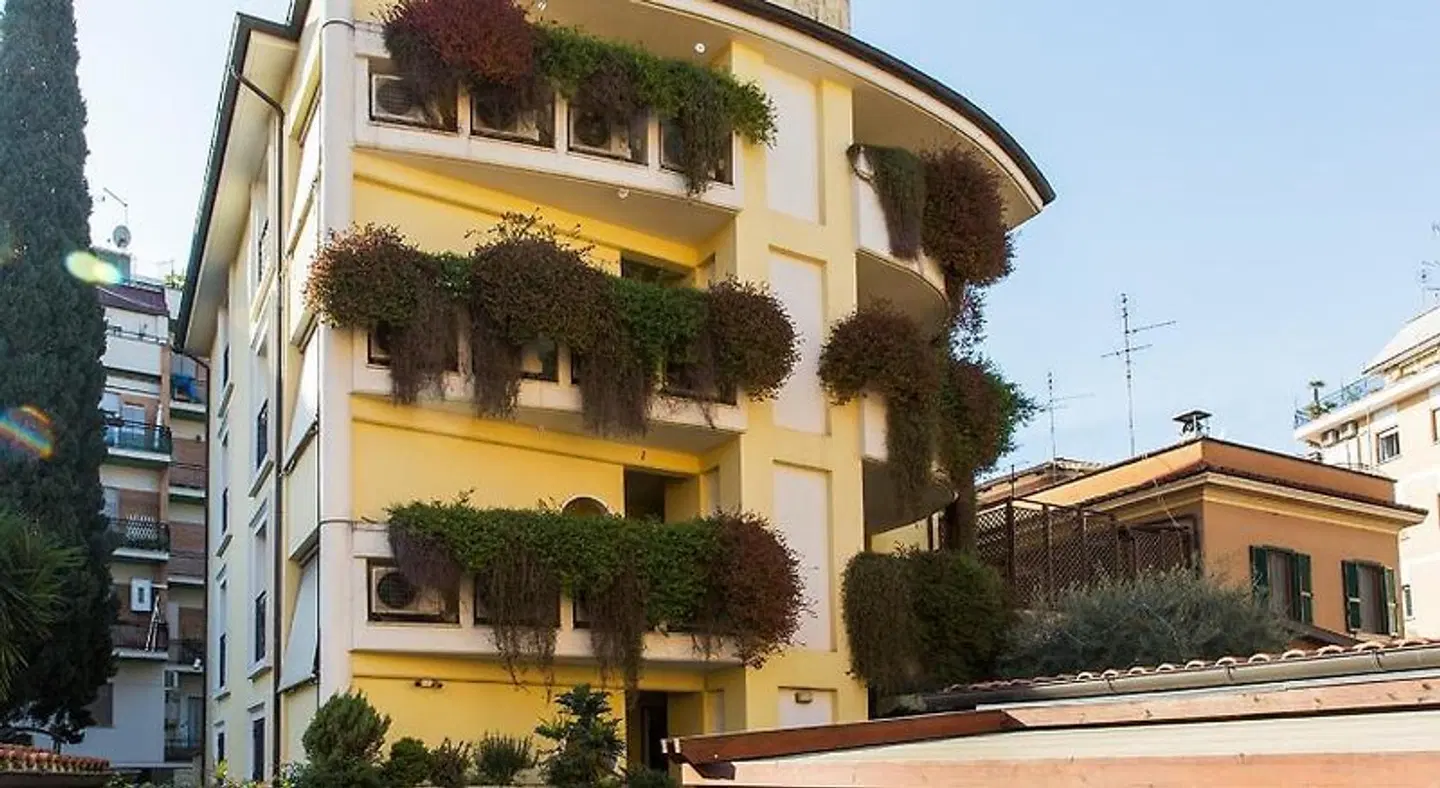Patrizia Romana Palace EXTERIOR