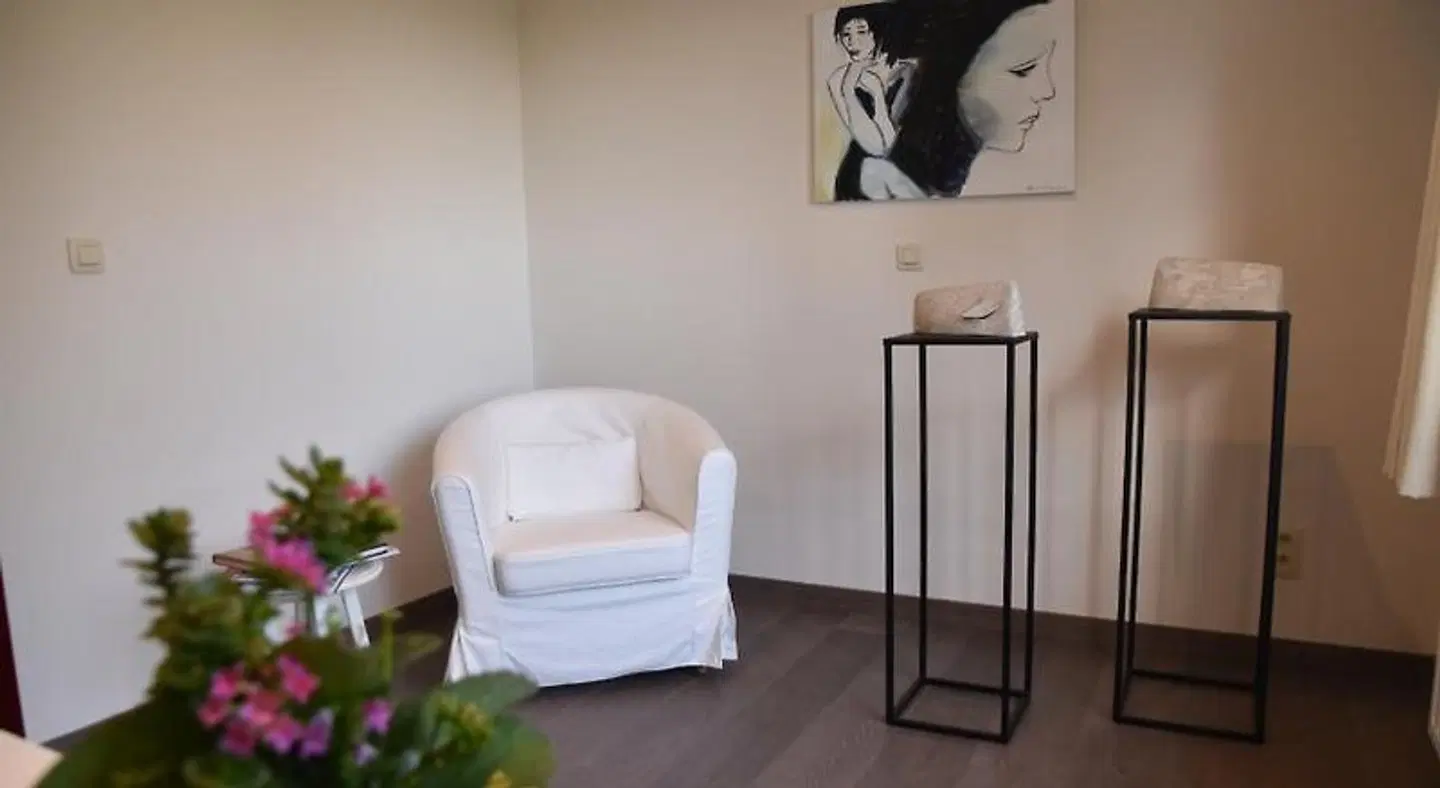 RectoVersoVV ROOM_EXAMPLE