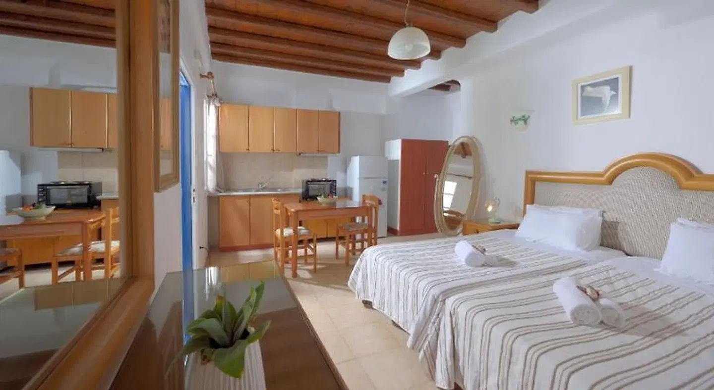 Adonis Rooms ROOM_EXAMPLE
