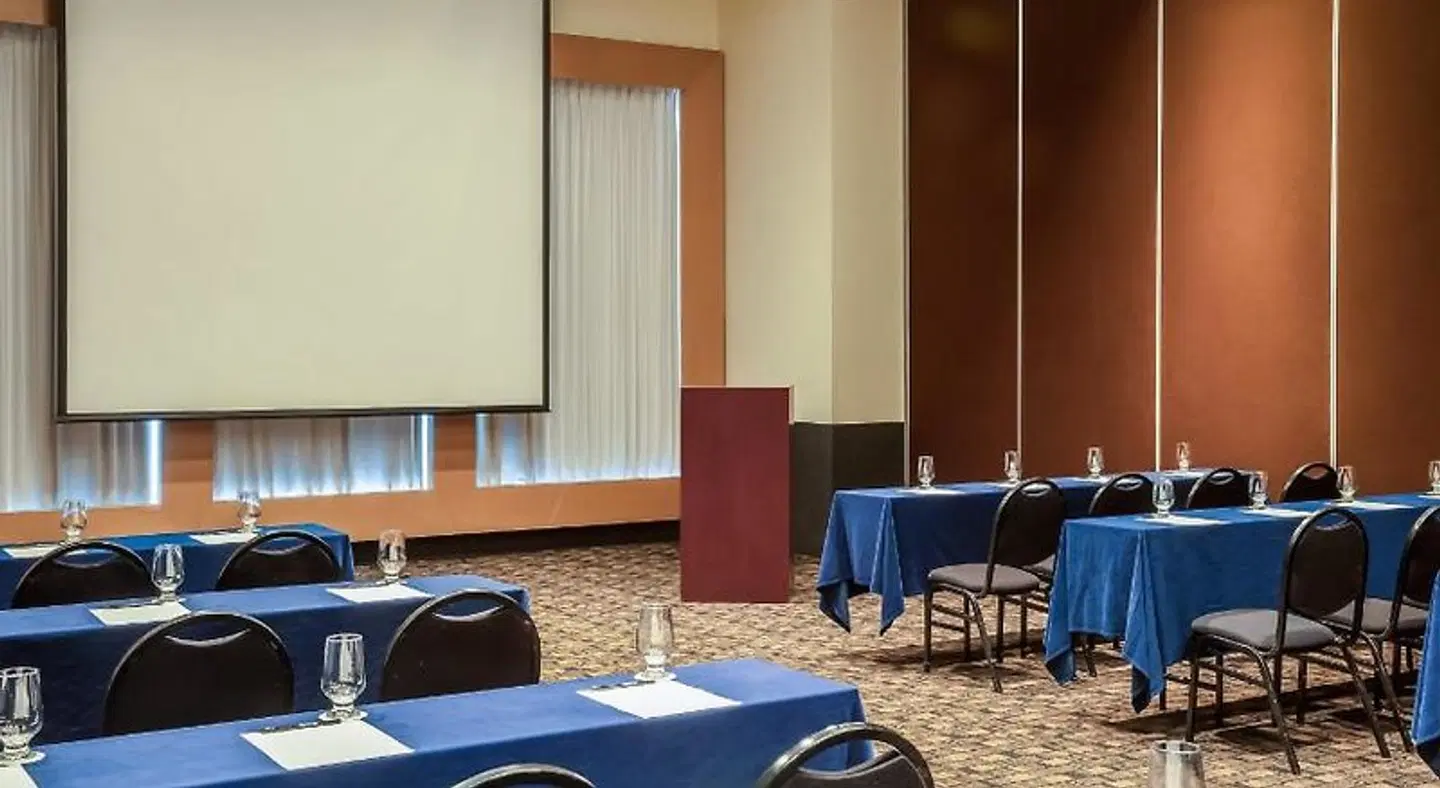 Fiesta Inn Cancun Las Americas ROOM_EXAMPLE