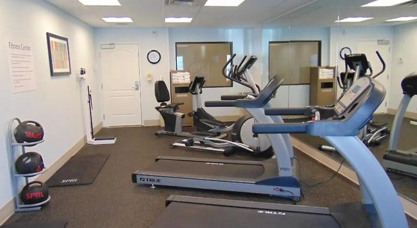 Holiday Inn Express Springville by IHG SPORTS_AND_LEISURE