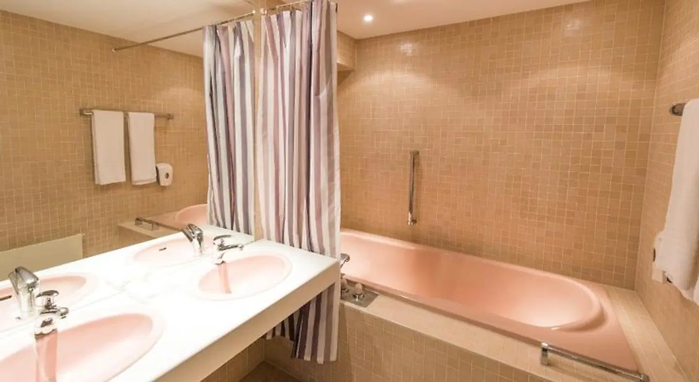Hotel Ascott Badezimmer
