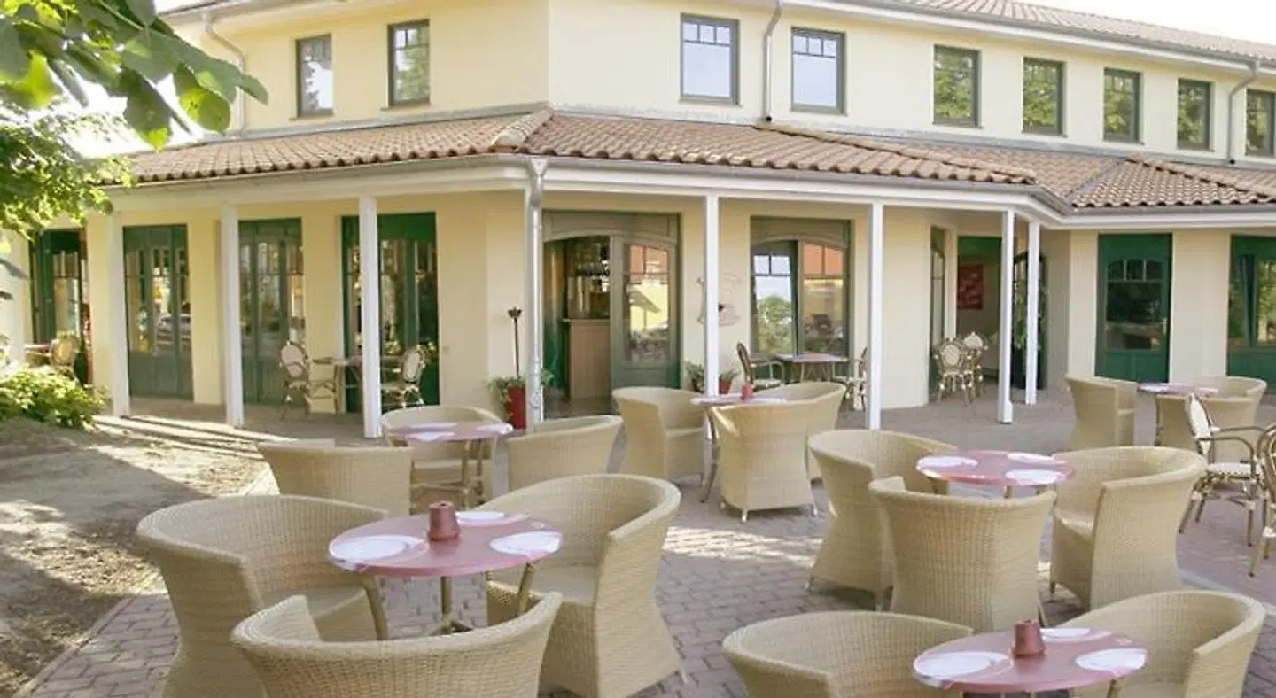 Hotel Mecklenburger Hof Gnoien Terrasse