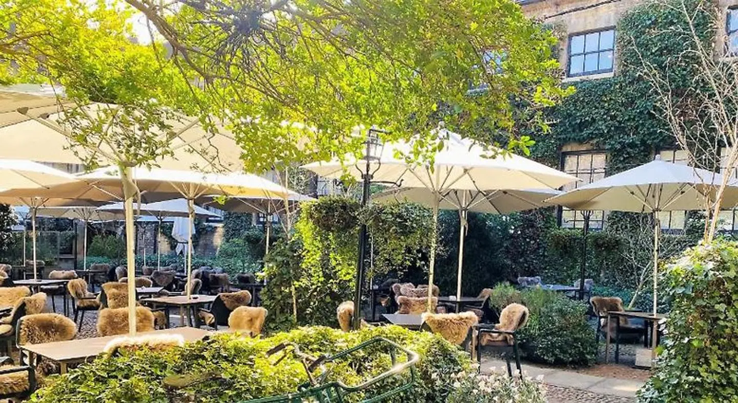 The George Hotel of Stamford Garten