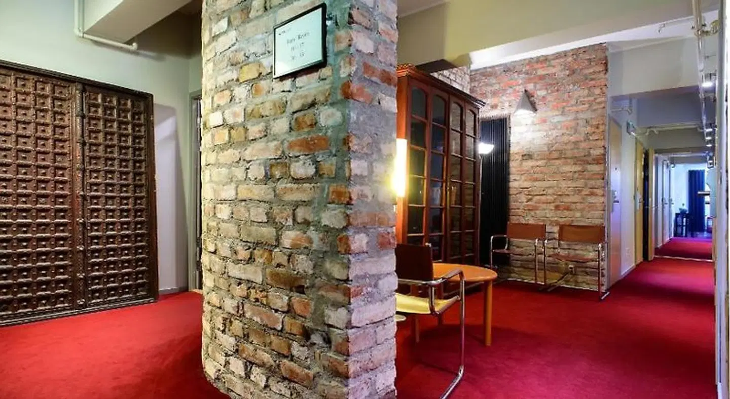 Rex Petit LOUNGE_LOBBY