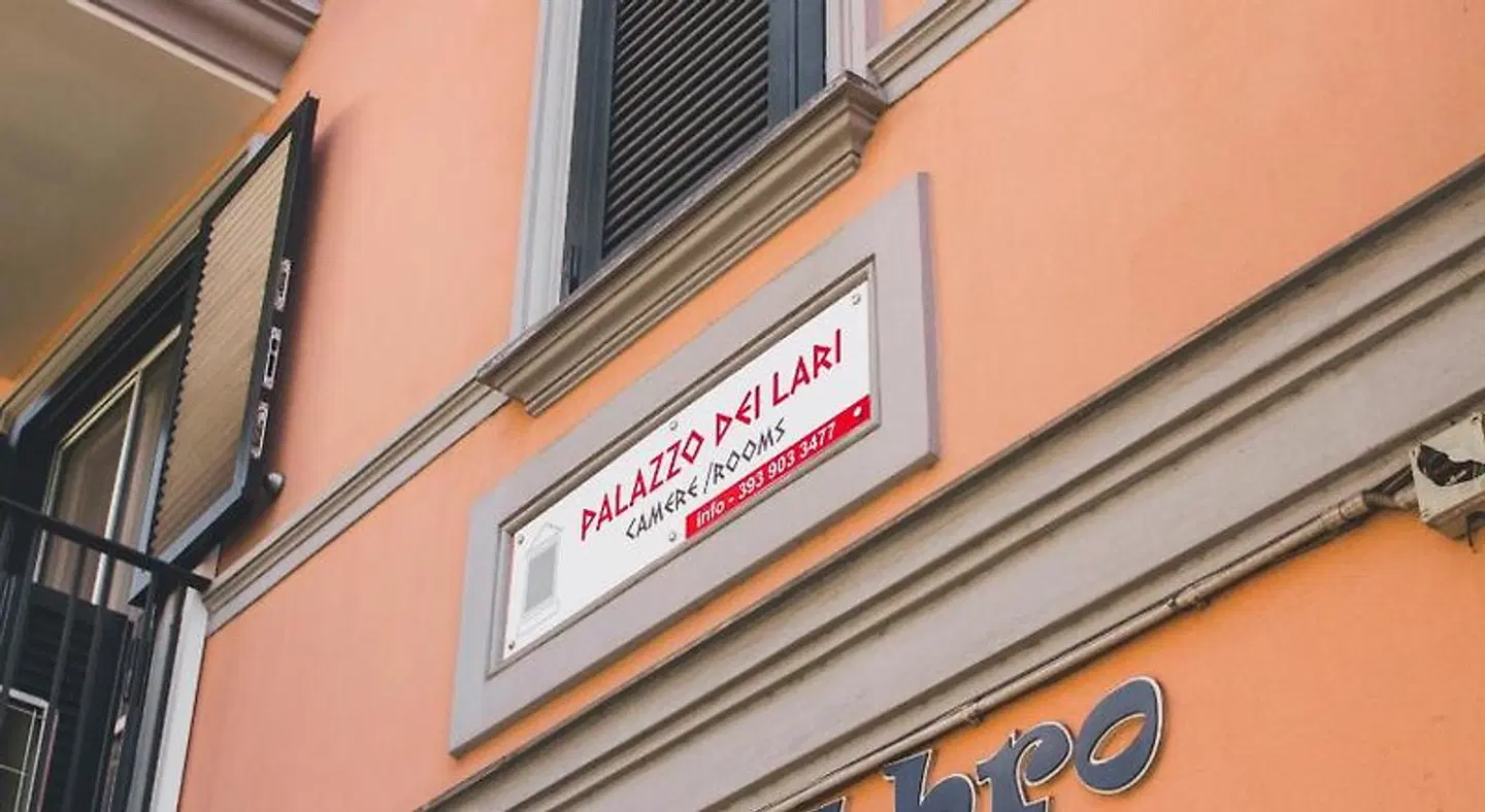 Palazzo dei Lari EXTERIOR