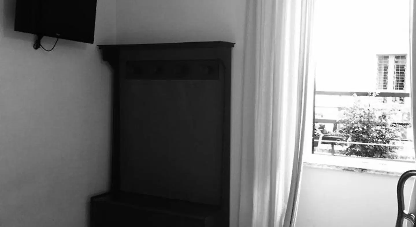 Roma Art Rooms ROOM_EXAMPLE