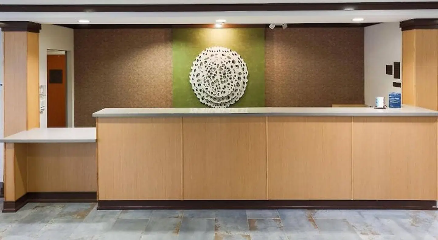 Fairfield by Marriott Inn & Suites Elizabethtown LOUNGE_LOBBY