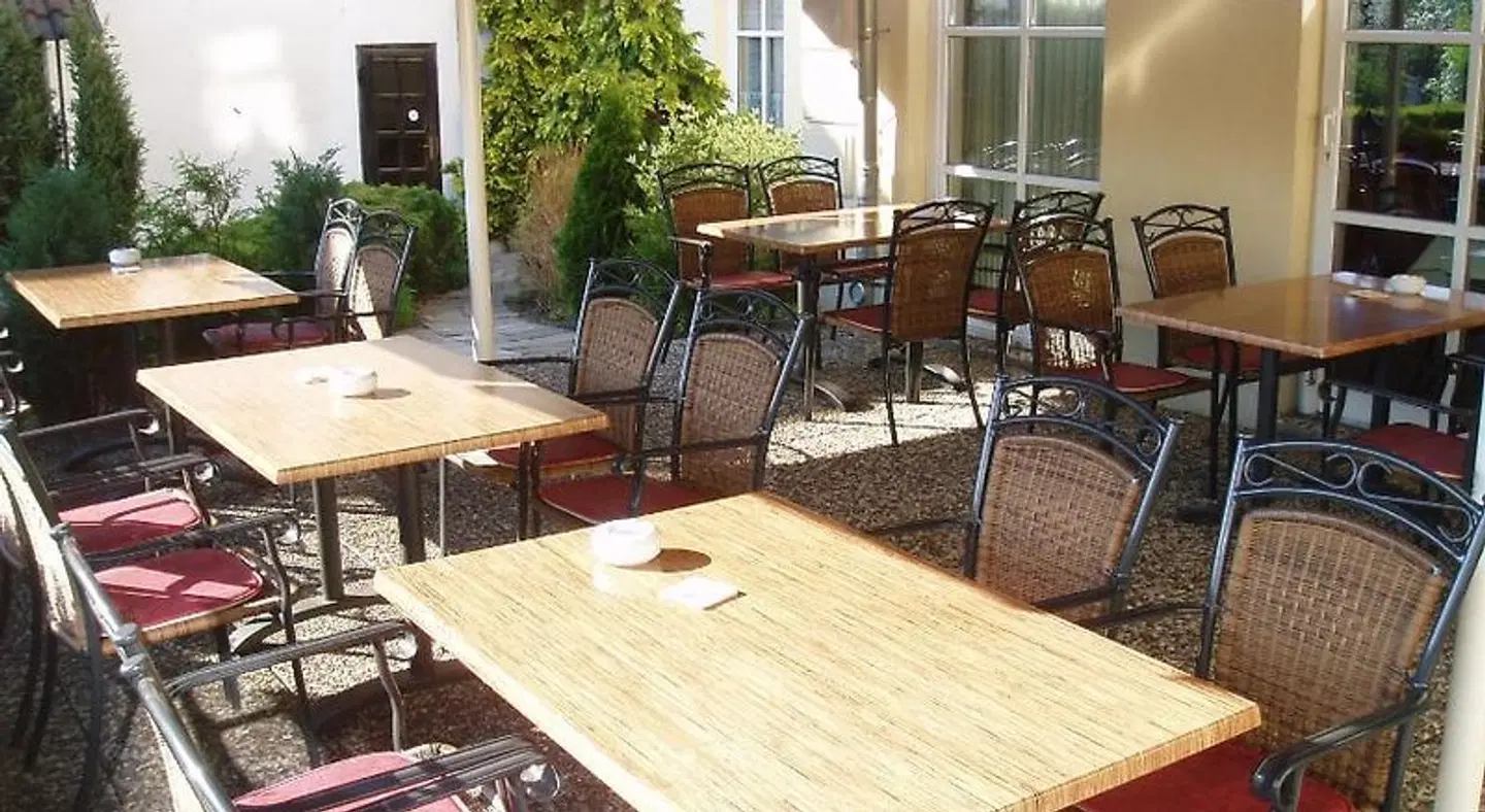 Zur Burg Restaurant
