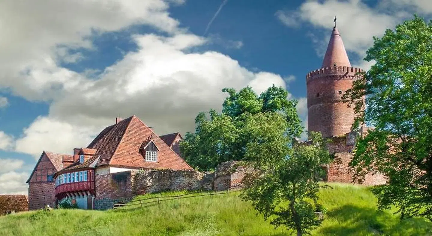 Zur Burg EXTERIOR