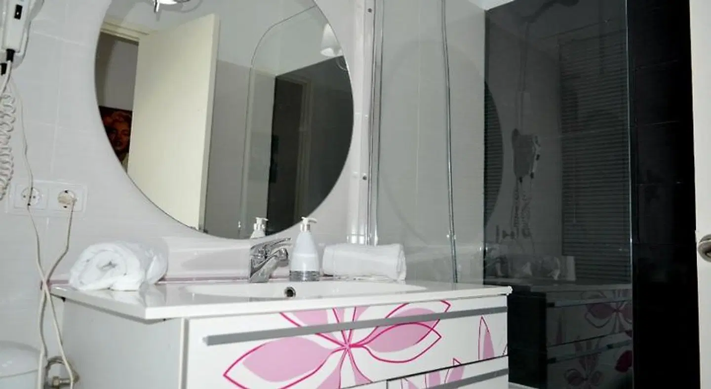 Apartamentos de las Heras Badezimmer