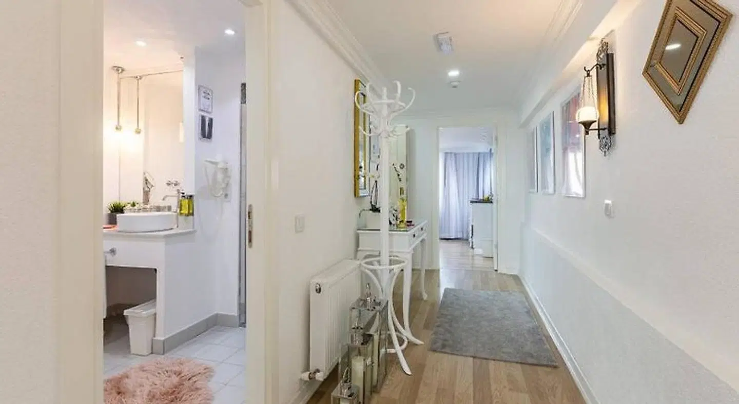 Q Suites Old City-Best Group Hotels Badezimmer