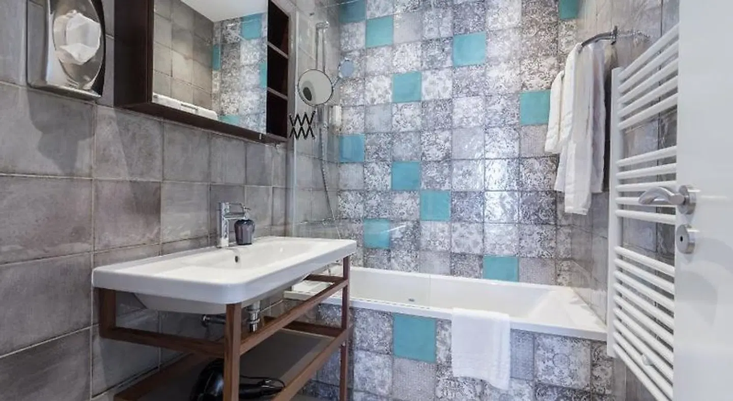 Florella Antibes Apartment Badezimmer