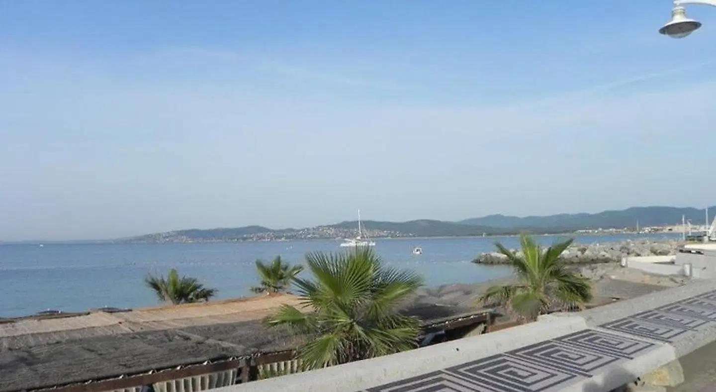 Le Clos Des Vignes Terrasse