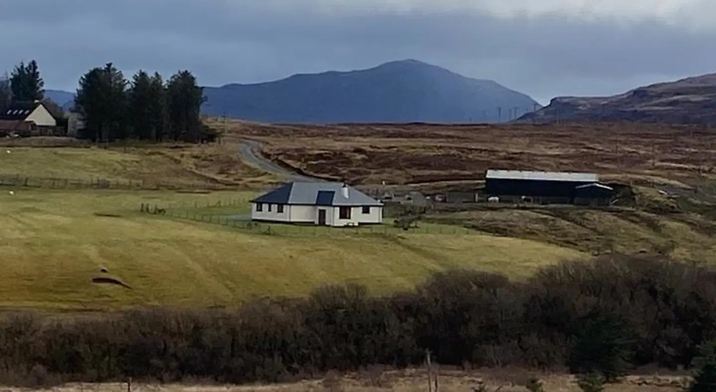House on the Falls SPORTS_AND_LEISURE