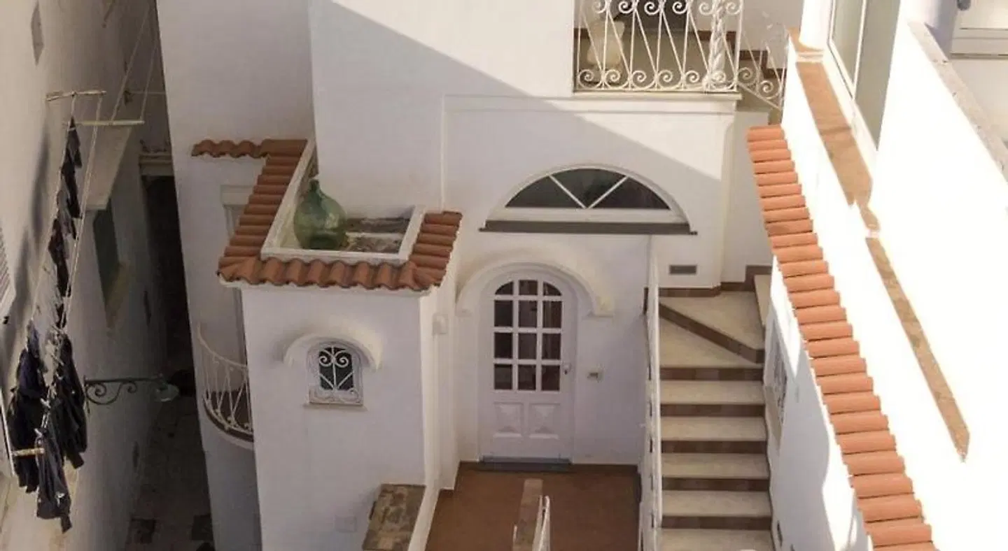 To Be Capri ROOM_EXAMPLE