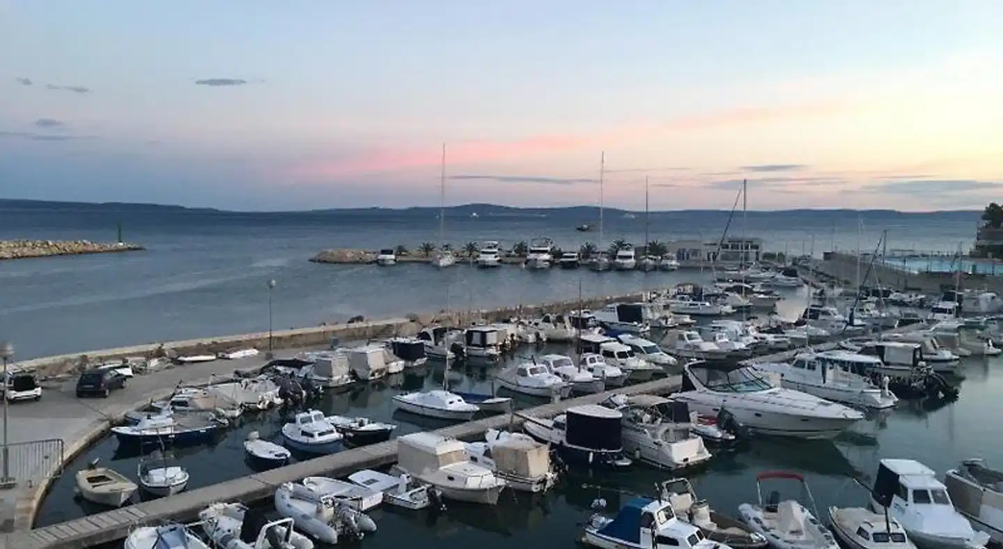 Luxury Rooms Pino Strand